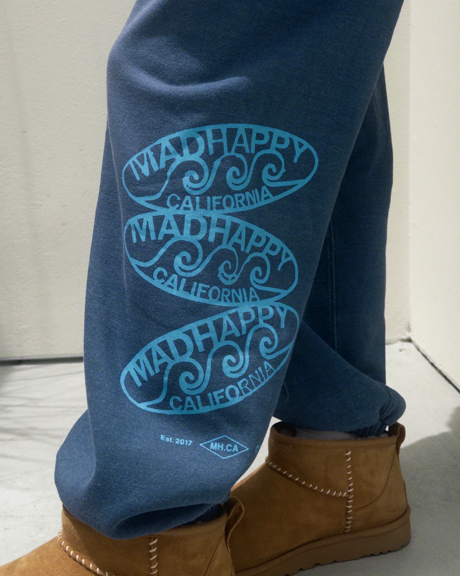 California Lightweight Fleece Sweatpant - Image 4