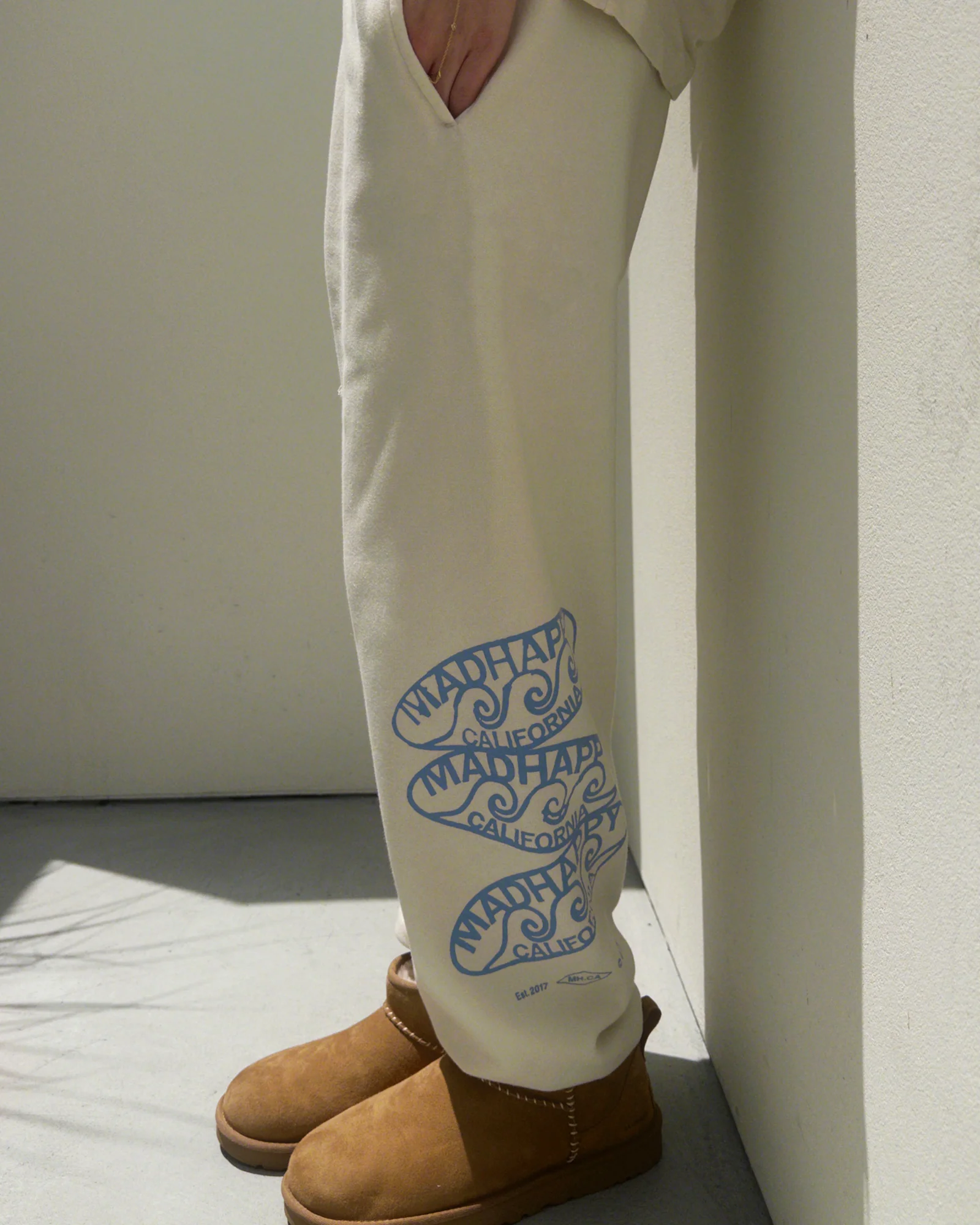 California Lightweight Fleece Sweatpant - Image 2