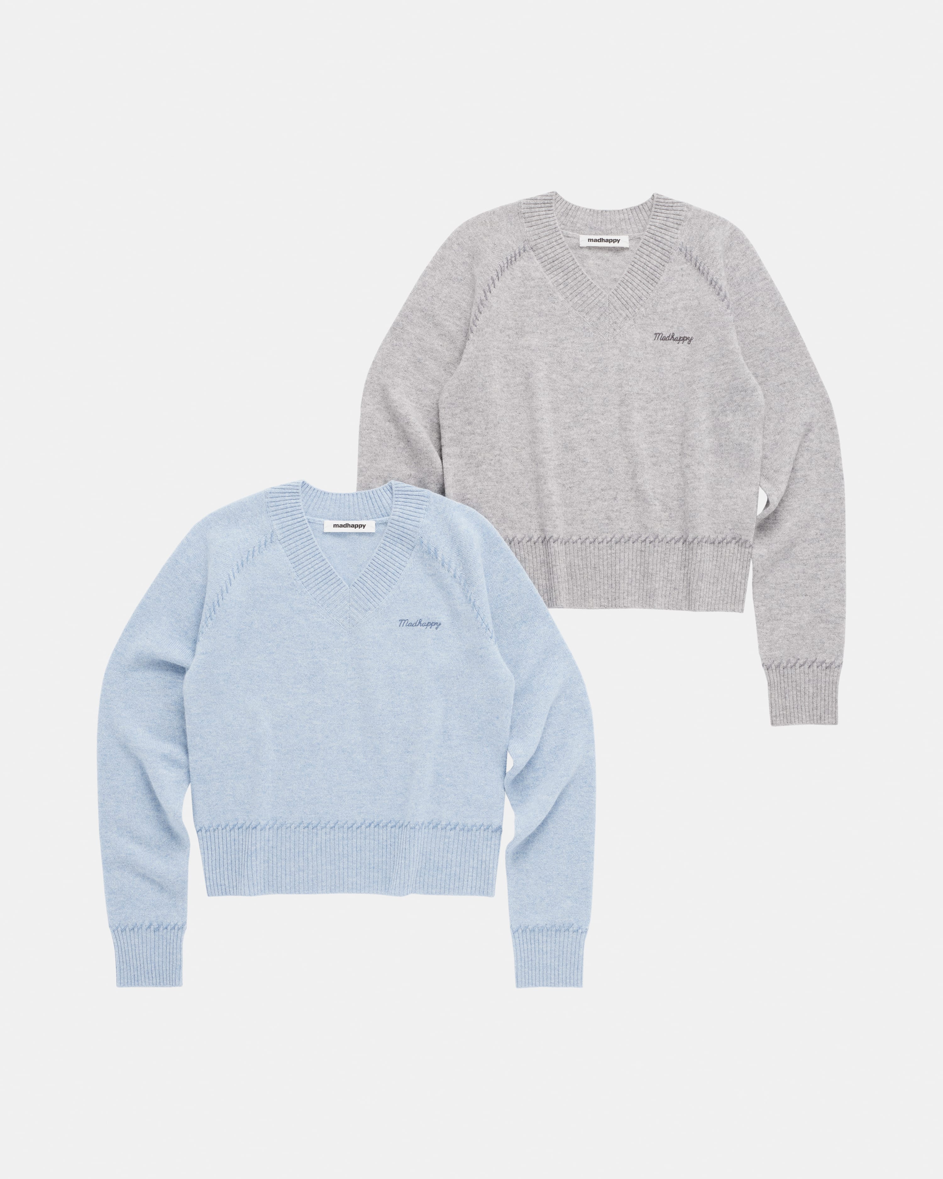 Classics Cashmere V Neck Sweater - Image 3