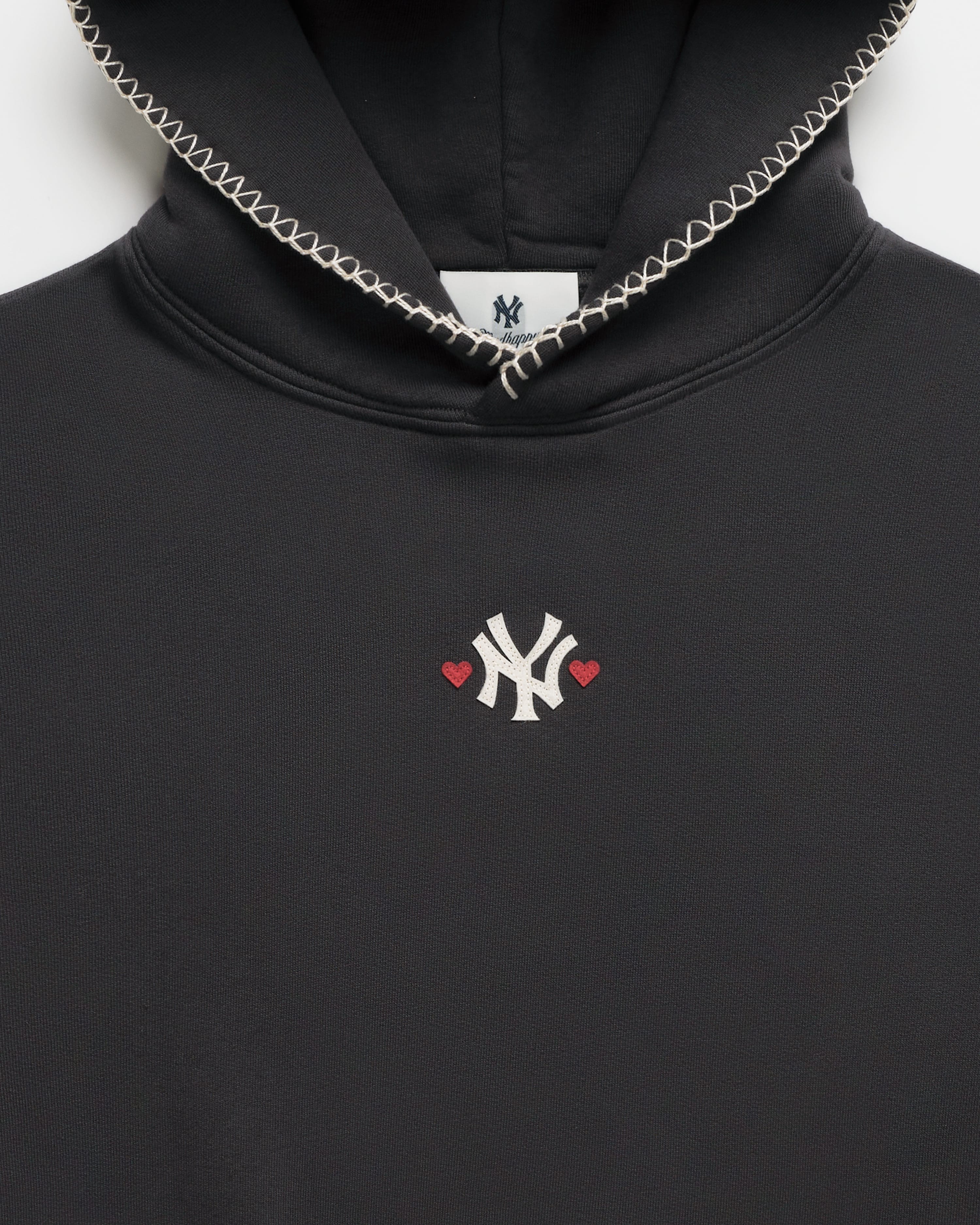 Yankees Heart Fleece Hoodie - Image 3