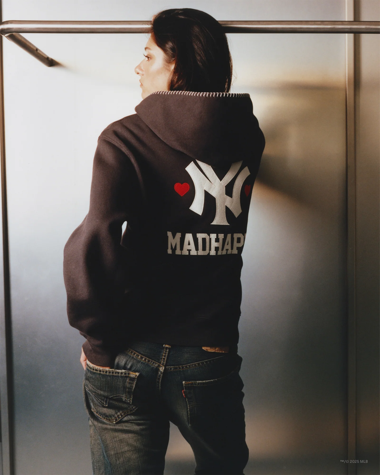 Yankees Heart Fleece Hoodie - Image 5